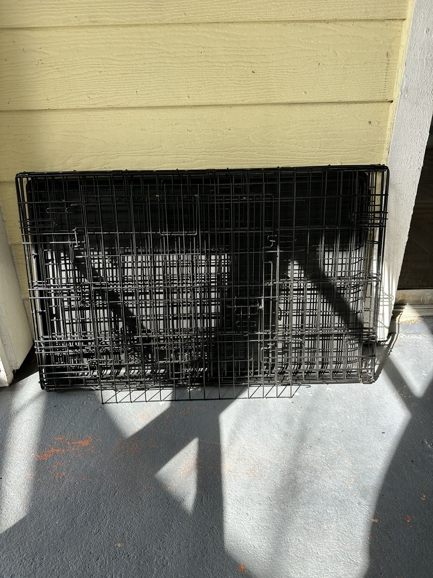 Metal Dog Crate Medium/Large Size