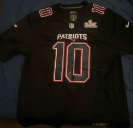 Men’s NE Pats Drake Maye Nike carbon jersey