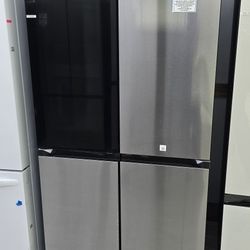 New Refrigerator Refrigerador  nuevo 
 Warranty Garantia Por Escrito 20 años 
Garantizando cada producto que vendemos 