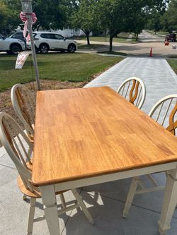 Kitchen table &  chairs