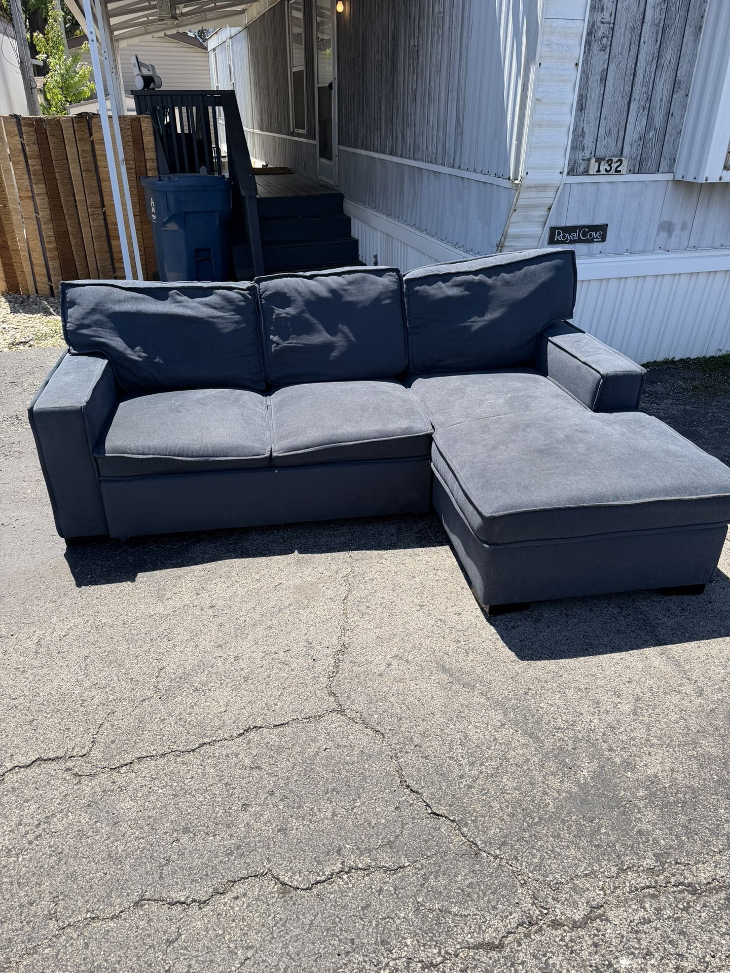 Couch FREE FREE FREE