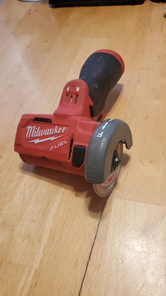Milwaukee M12 Cut-Off wheel 3" (Tool Only)