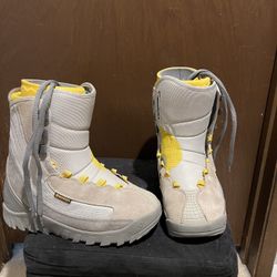 Snowboard Boots