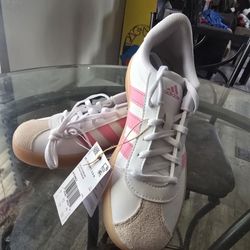 Girls Shoes