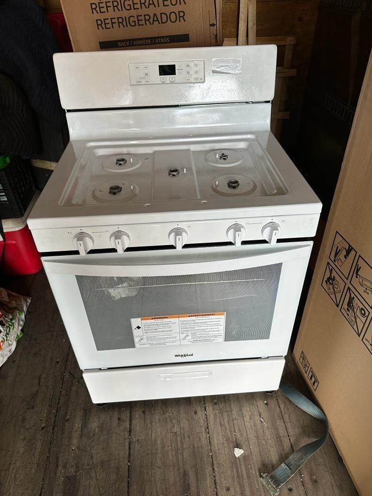 Estufa Whirlpool /whirlpool stove (Open Box/new)