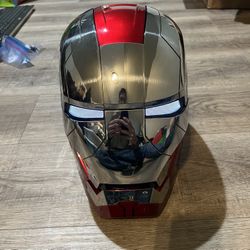 Iron Man Mark V Helmet (https://offerup.com/redirect/?o=Sm9ldG95cy5jb20=)