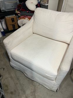 Swiveling Chair