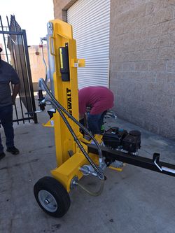 DEWALT 32 Ton 277cc 9.5HP Kohler Engine Horizontal/Vertical Full Beam Hydraulic Log Splitter, Auto Return/lntegrated Log Cradle