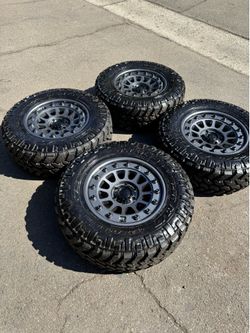 New 18” Black Rhino Outback Wheels For 6x139 or 6x5.5 Truck(s) 33” Nitto Trail Grappler Mud Terrains