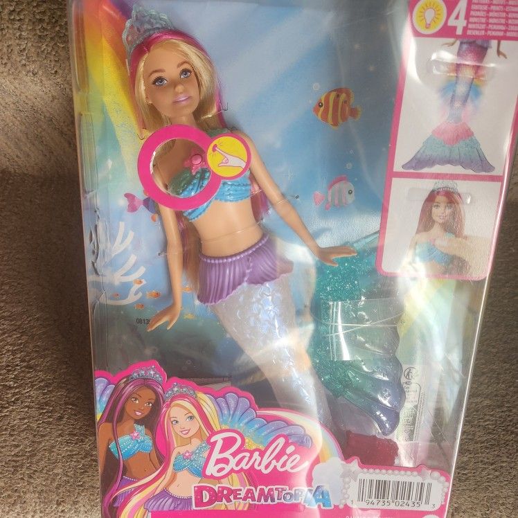 Barbie Dreamtopia Light up Mermaid 