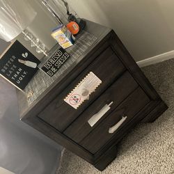 King size bedroom set