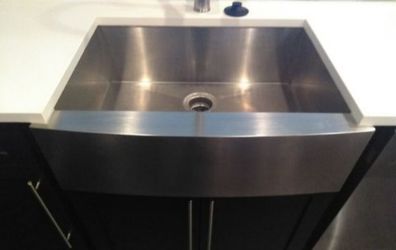 Stainless steel sink