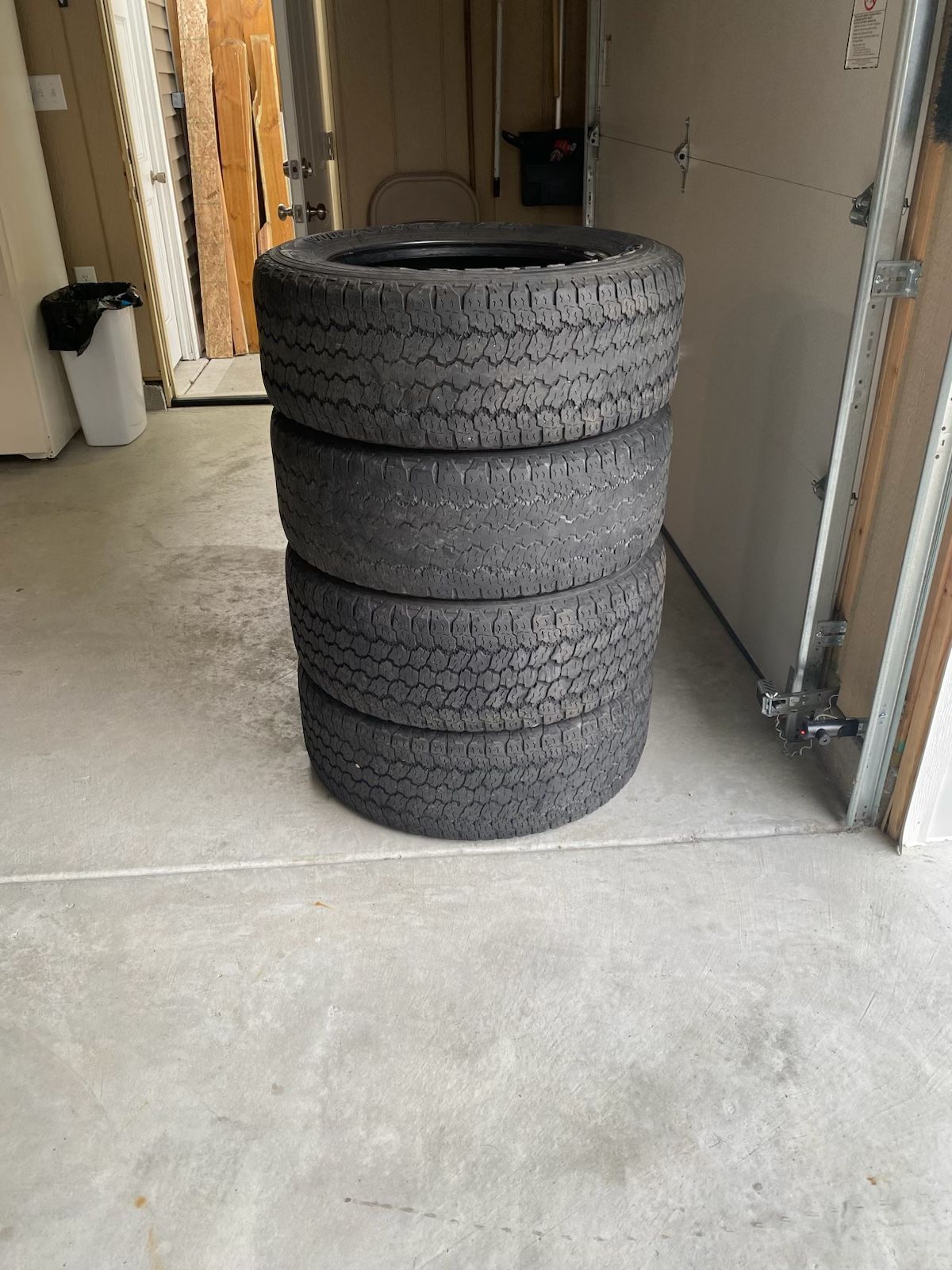 245 60 R18 Tires