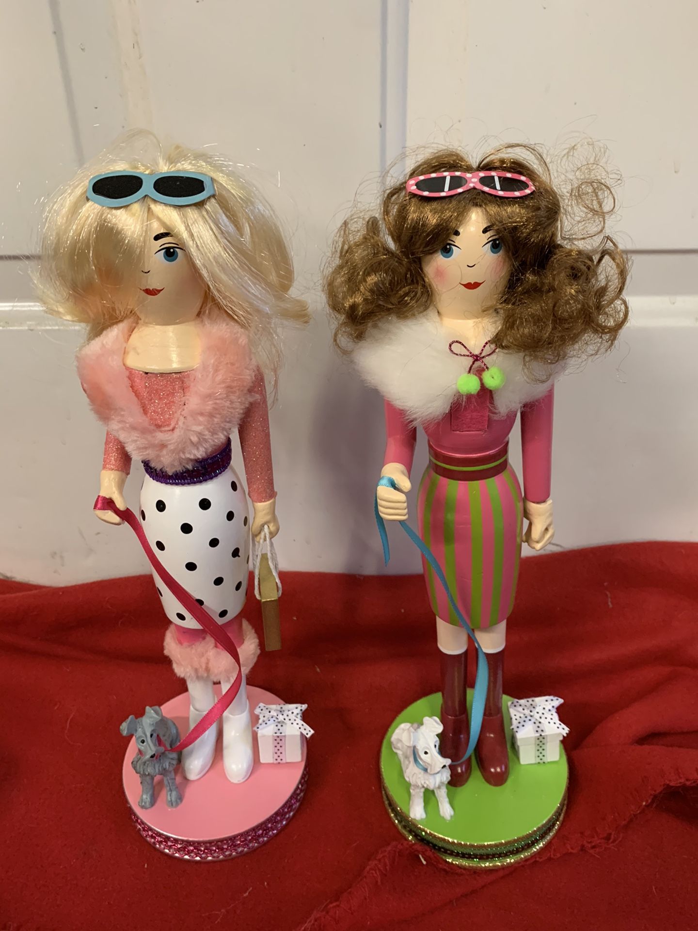 Lady Shopper Nutcrackers