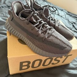 Yeezy 350 cinders