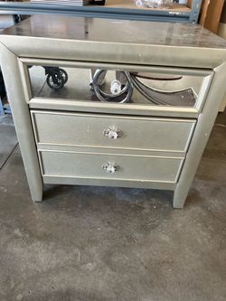 Night stand