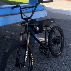 Zooz Ultra Urban (Read description)