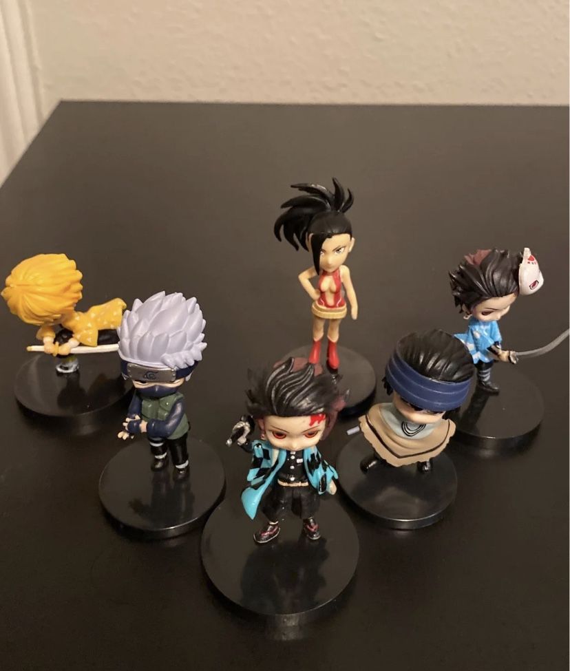 Naruto Mini Figures