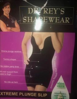 New Womens Dr. Rey's Shapewear 38C Molded Cup, Black, Extreme Plunge Slip, Rubberized No Ride Hem, Aloe Vera Advanced Fabric. 72% Nylon, 28% Elastane.