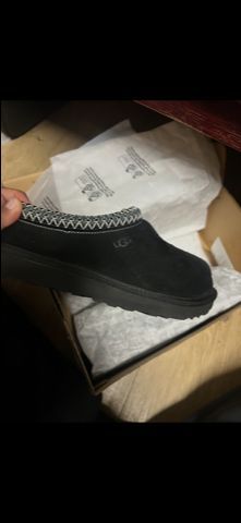 Uggs Brand New Size 6