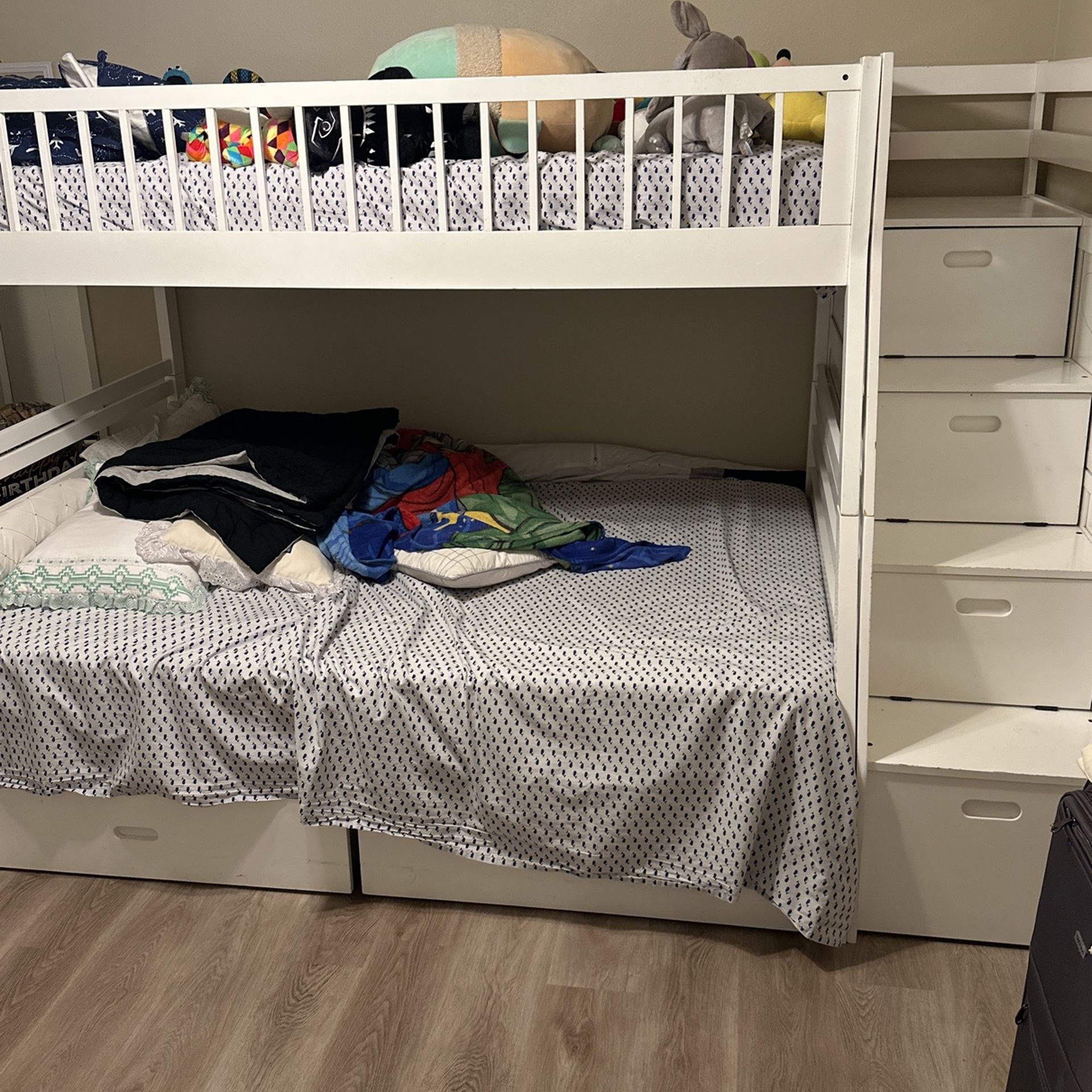 Staircase Bunk Bed Twin over Twin