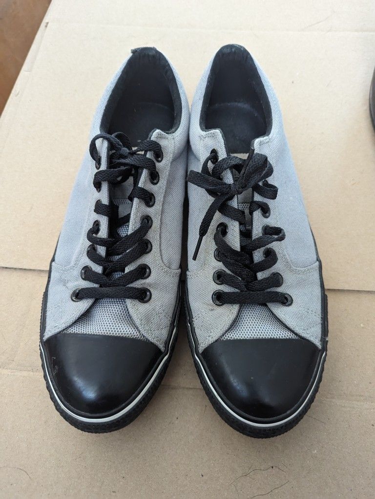 Men's Converse size 12