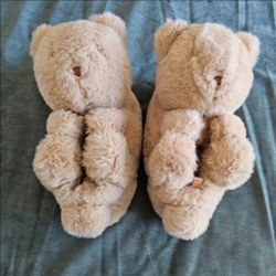 Gap Kids Size 10-11 Cozy Slippers