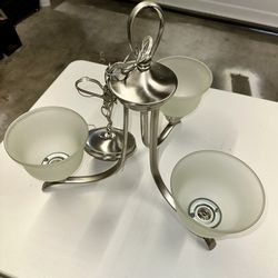 3 Bulb light fixture