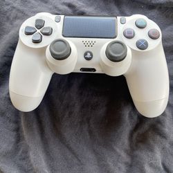 PS4 Controller (White)