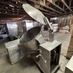 Groen 60 Gallon Tilt Steam Jacketed Kettle – Commercial