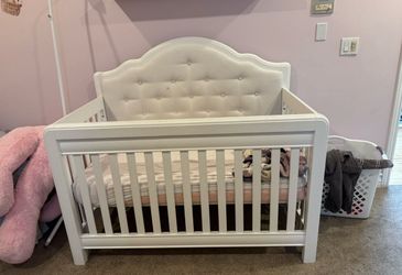 4 in 1 transitional Crib