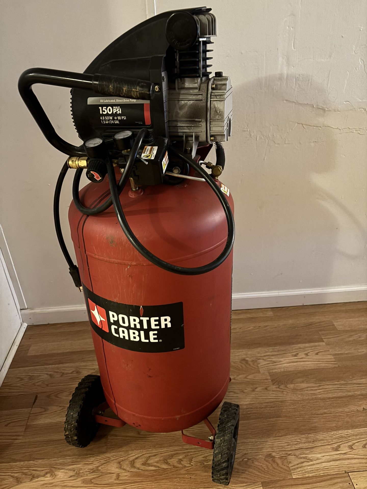Air Compressor 24 Gallon