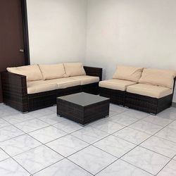 (Brand New) $395 Patio Furniture (6pcs) Set Outdoor Sectional Set Wicker Rattan Sofa Chair Set w/ Cushion, Glass Table