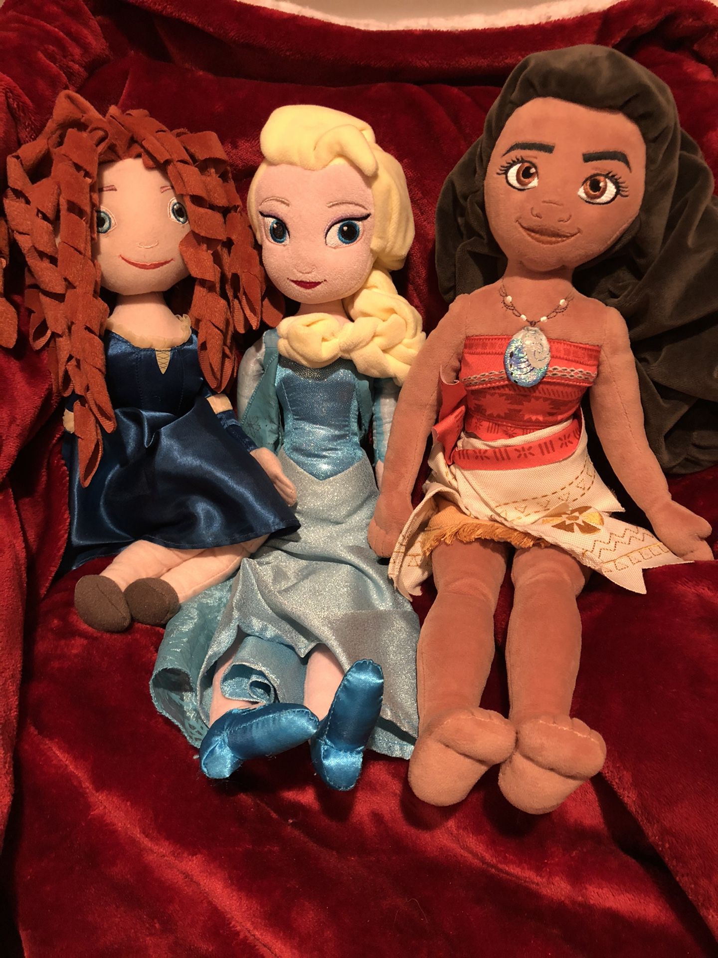 Disney Princess Plush Doll Lot Sale! Frozen Elsa, Moana, Brave! Christmas ! Free Surprise Included!