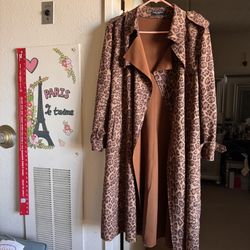 Coat Sz L 