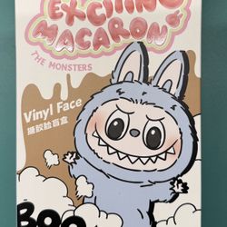 Exciting Macaron Labubu-Toffee