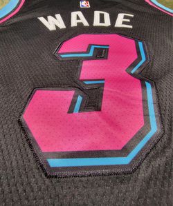 Dwyane Wade Miami Vice Limited Edition Heat Nike Swingman Jersey for Sale  in Davie, FL - OfferUp