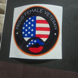STICKER  PROUD FEMALE VETERAN 5"