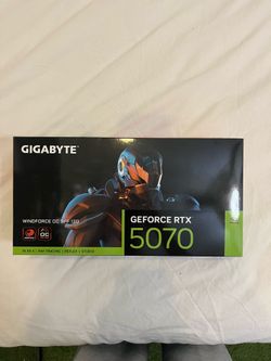 GeForce RTX 5070 oc sff