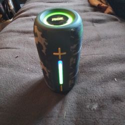 New RGK  Light Up Bluetooth Speaker 