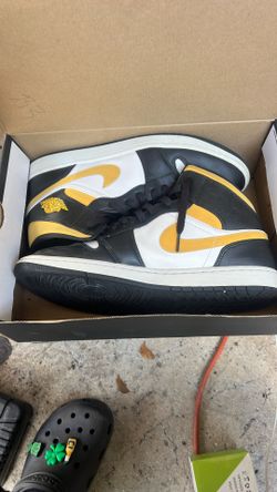 Jordan 1s