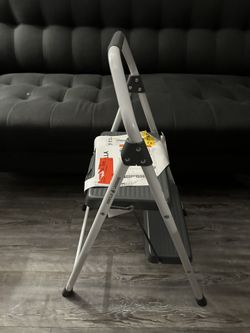 Gorilla Ledders 2 steps (8ft Reach Height)