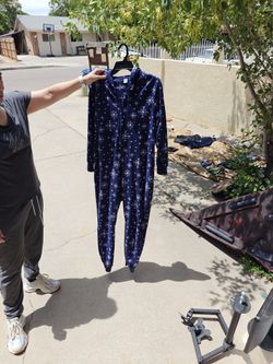 Xmas Onesy (Women's Size Medium)