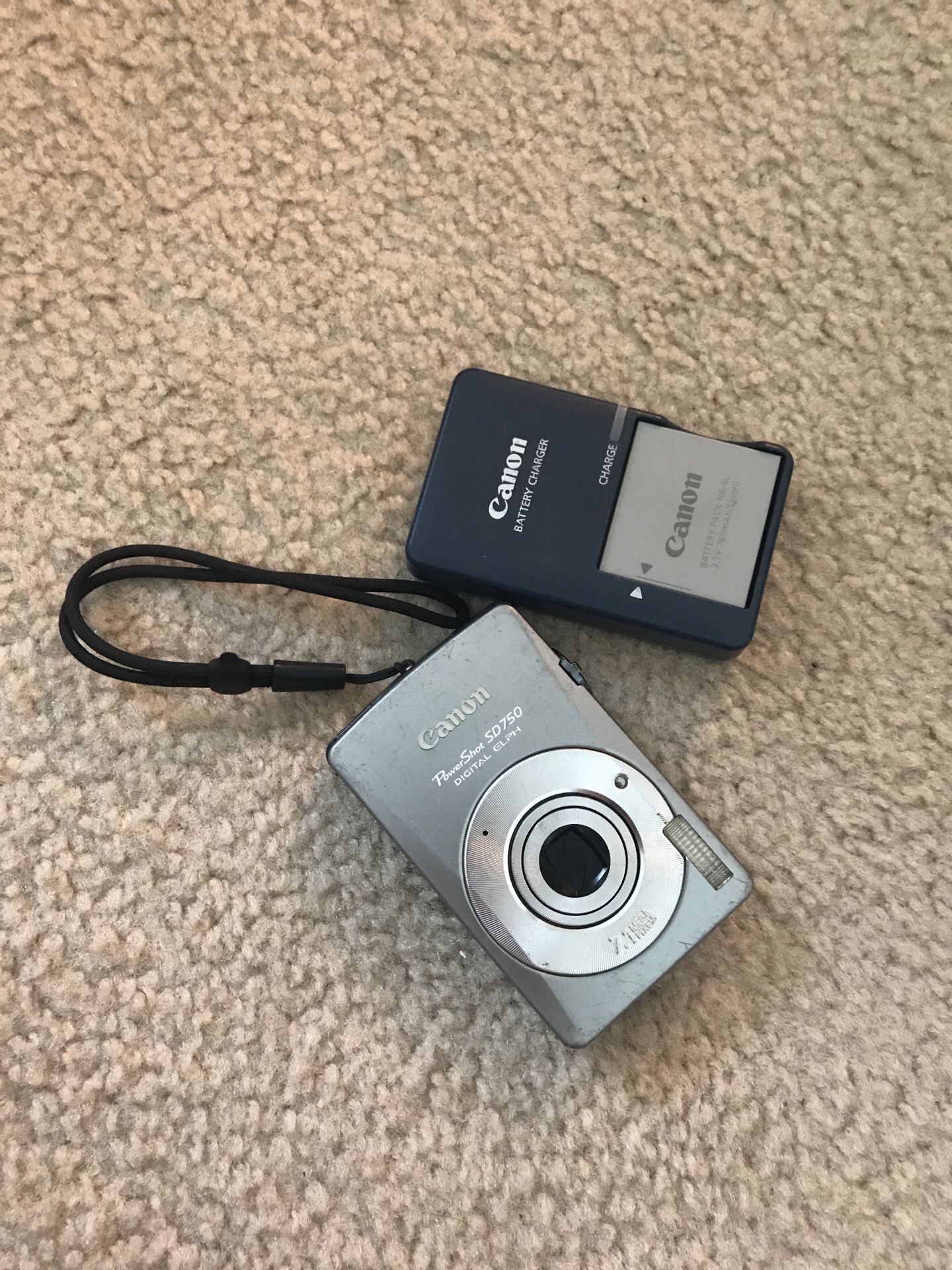 Digital Camera