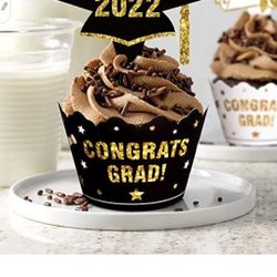 Cupcake Toppers With Wrap