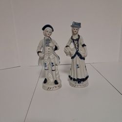 2 Porcelain Figures