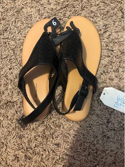 sandals Women’s sandals