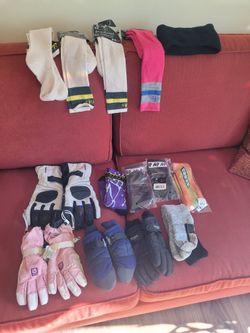 Ski & Snowboard Gloves & Socks