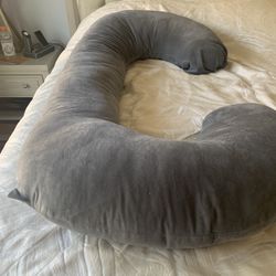 Pregnancy Pillow