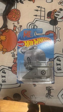 Hot Wheels Despicable Me Grumobile Die-Cast